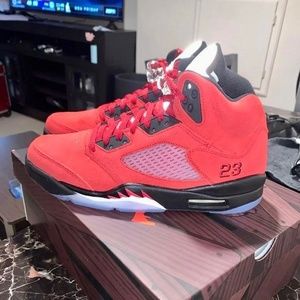 Jordan 5 Raging Bull 9.5